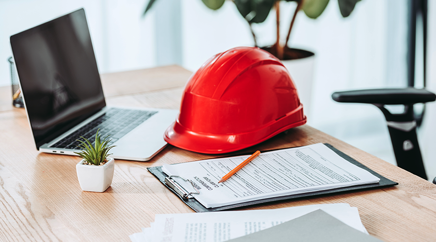 حالات تحظر على العامل إصدار تصريح عمل جديد في الإمارات