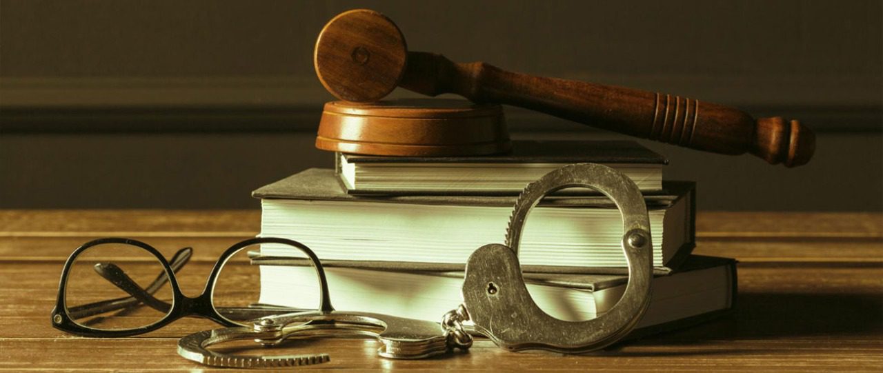 جريمة نشر الشائعات في الإمارات: المفهوم القانوني والعقوبات